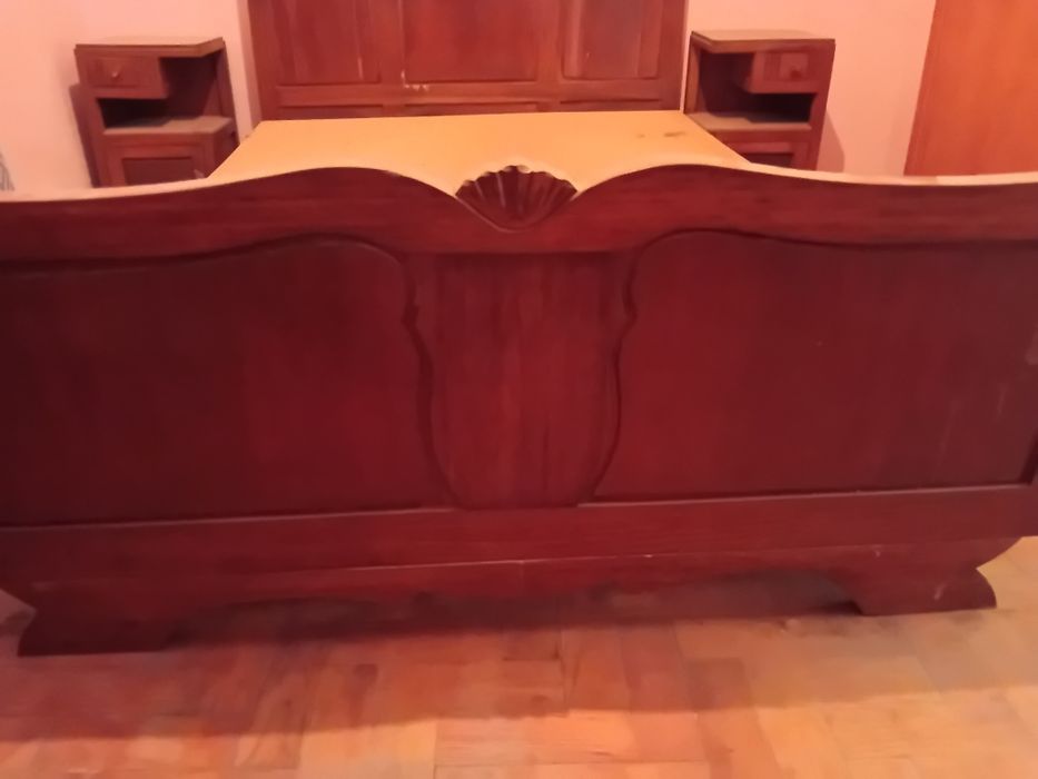 Cama antiga para venda