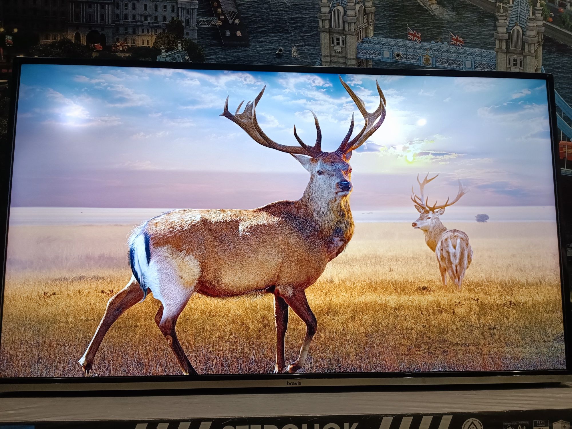 Телевизор Bravis UHD-45F6000
