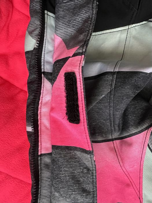 Зимняя куртка Under Armour р. 140-146