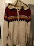 Sweter męski z kapturem