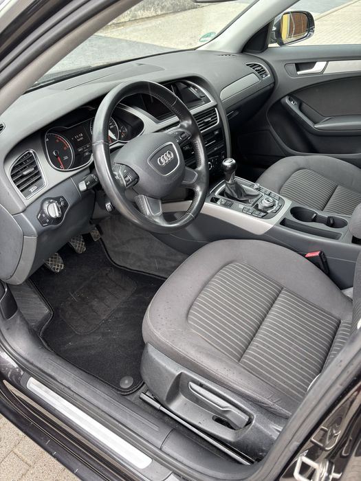 Audi A4 B8 2.0d 2012r