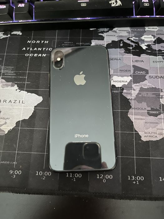 iPhone xs czarny