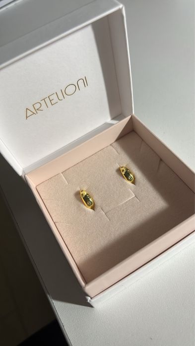 Kolczyki Artelioni pozłacane z cyrkoniami – gwiazdy