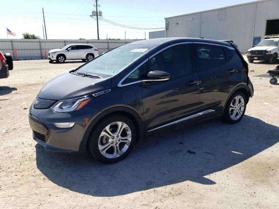 Бампер Chevrolet Bolt