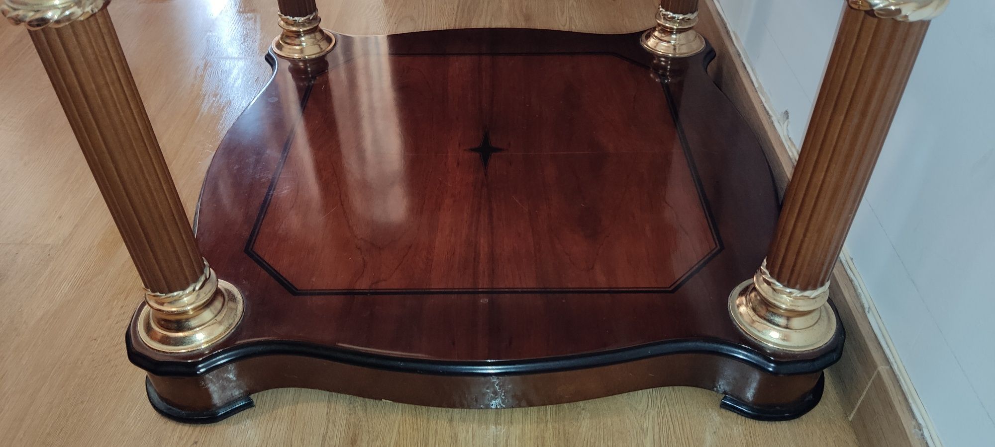Mesa de centro madeira e vidro