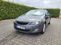 Opel Astra J Sedan 1.7 CDTI - Bogate Wyposażenie!