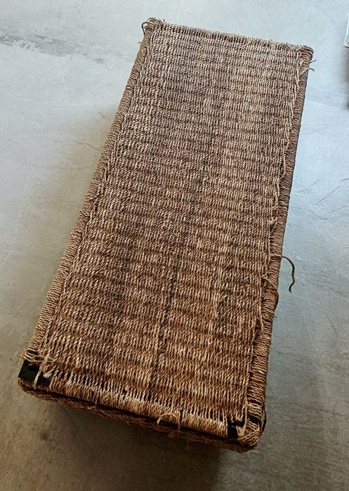 Baú em verga antigo / vintage