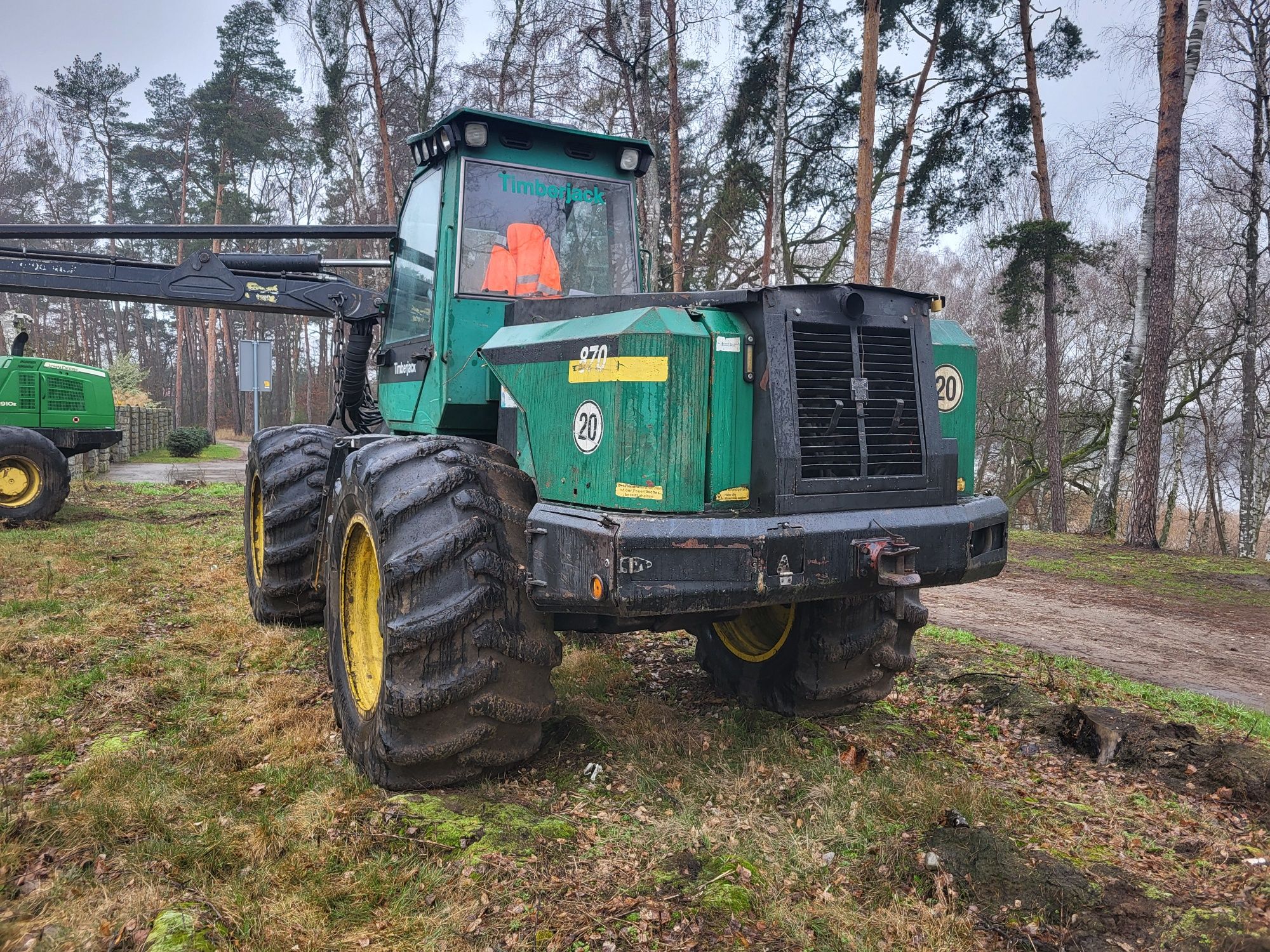 Harwester timberjack 870 john derre