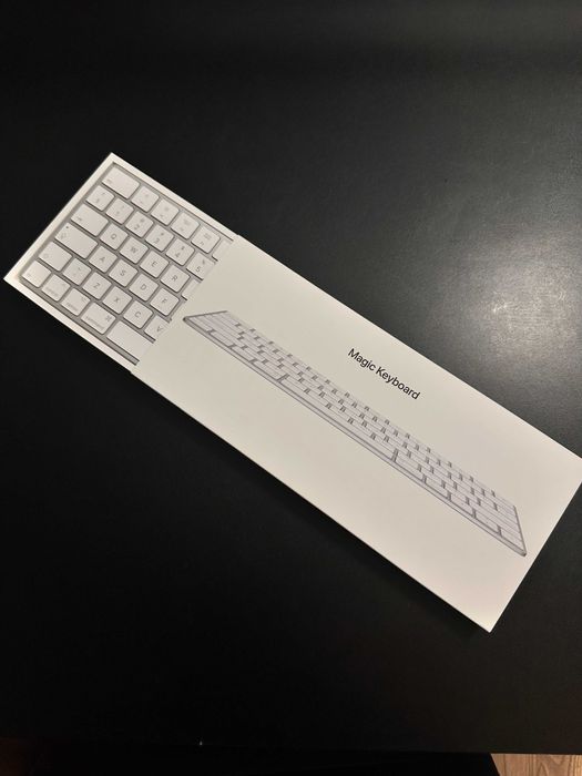 Klawiatura APPLE Magic Keyboard biała do laptopa / tabletu
