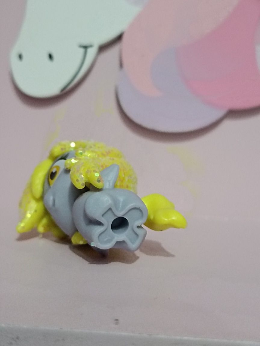 My Little Pony Derpy Hooves glitter G4 Hasbro figurka MLP unikat