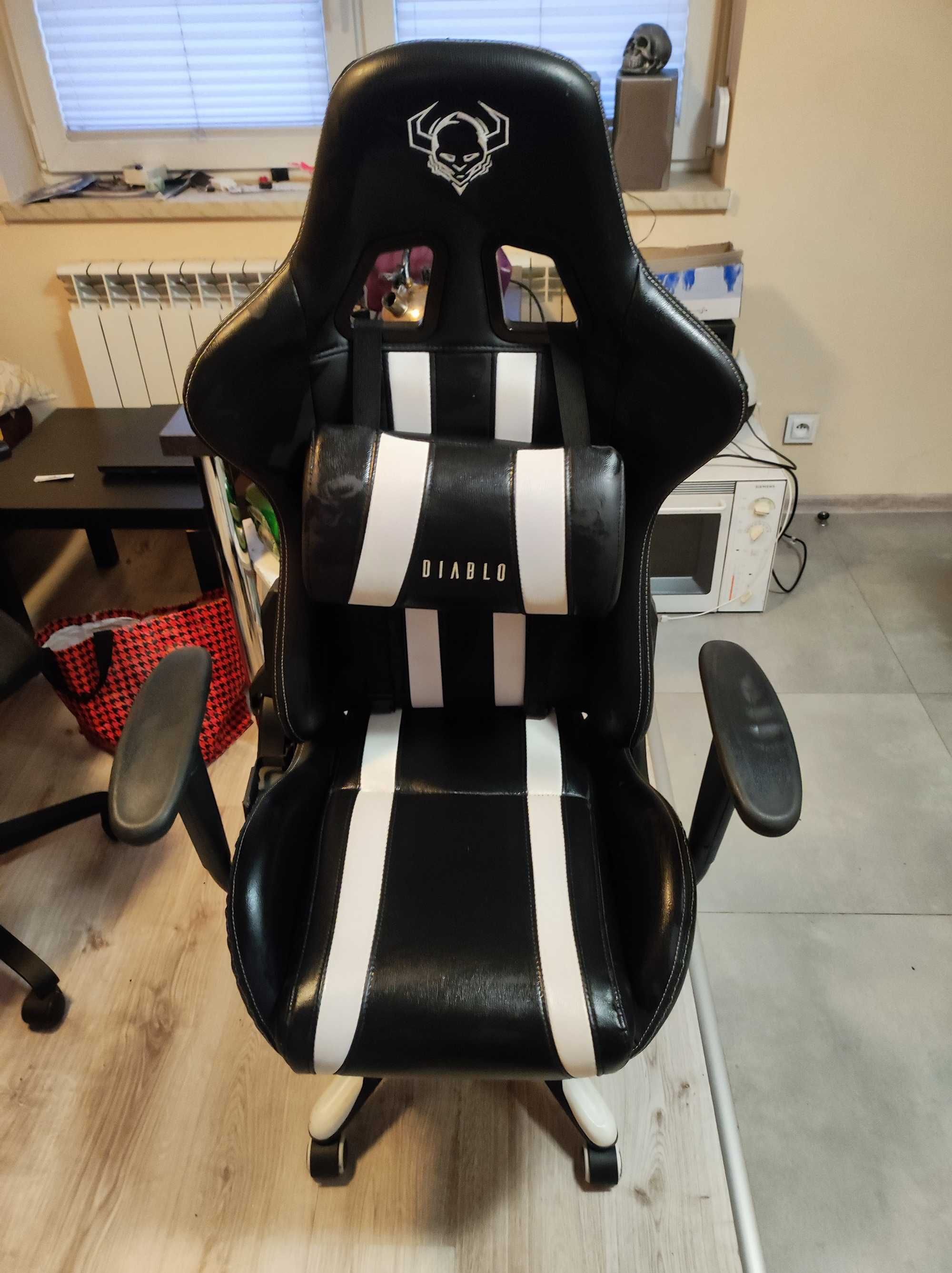 Fotel obrotowy diablo