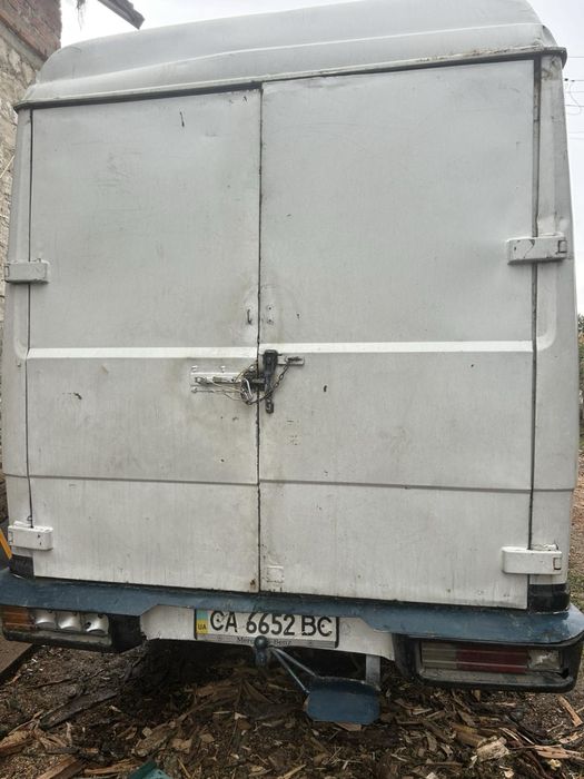Продам Mersedes Rex 709 4.0 дизель