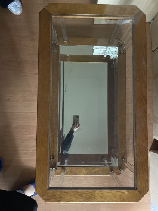 Mesa de centro de madeira (base espelhada)