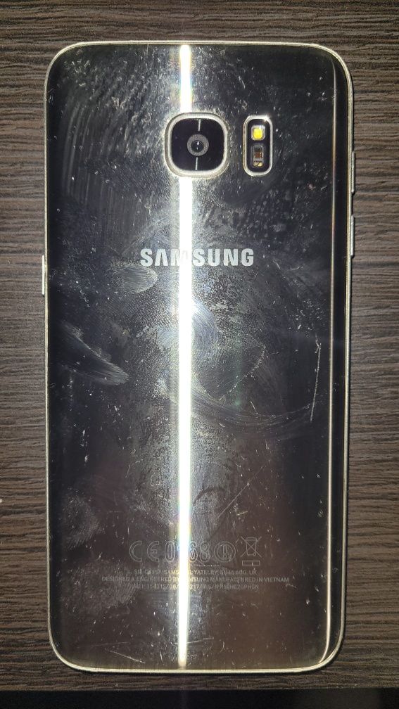 Samsung S7 Edge - uszkodzony
