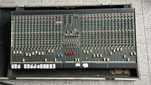 Allen & Heath GL 2200 c/ Case | 32 Canais