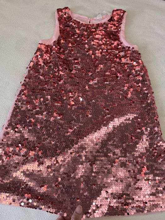 Святкова сукня в паєтки H&M на 5 років