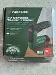 Zszywacz akumulatorowy PARKSIDE PAT 4 D6,