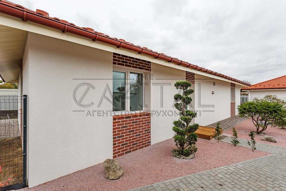 Продаж будинку по 120м2 з ділянками по 7 соток ХОДОСОВКА