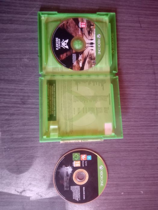 Vendo Xbox One com alguns jogos