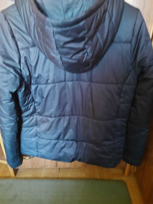 продам куртку жіночу ADIDAS, розмір 48