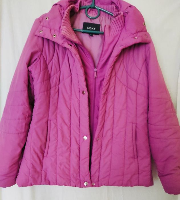 Жіноча куртка зимова