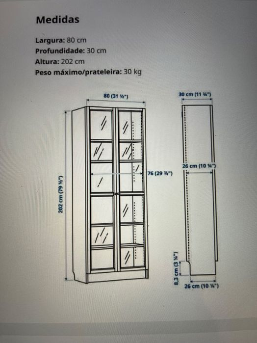 Estante com portas de vidro