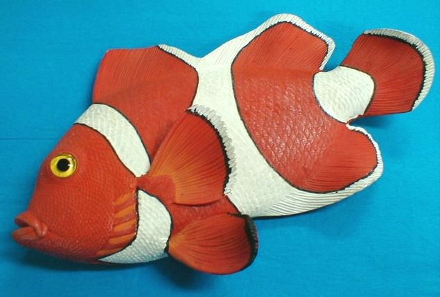 Peixe Nemo de resina 23x21x5cm