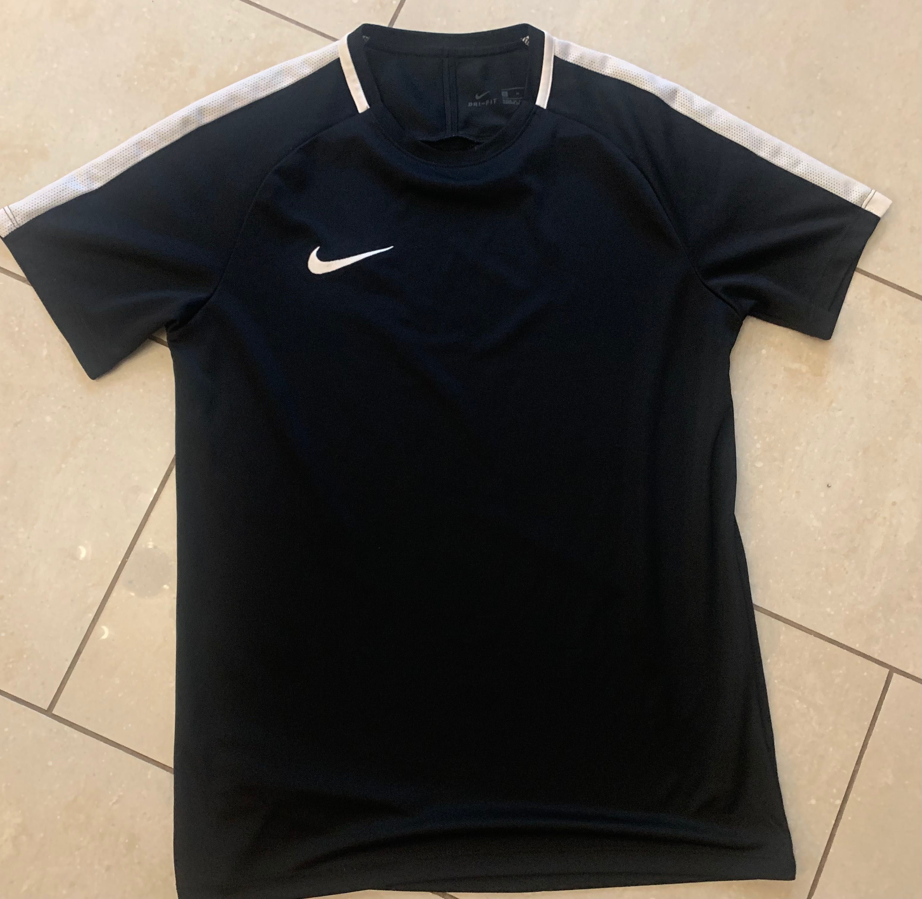 Nike Dri-Fit sportowa, czarna koszulka, T- Shirt r. M rower, bieganie