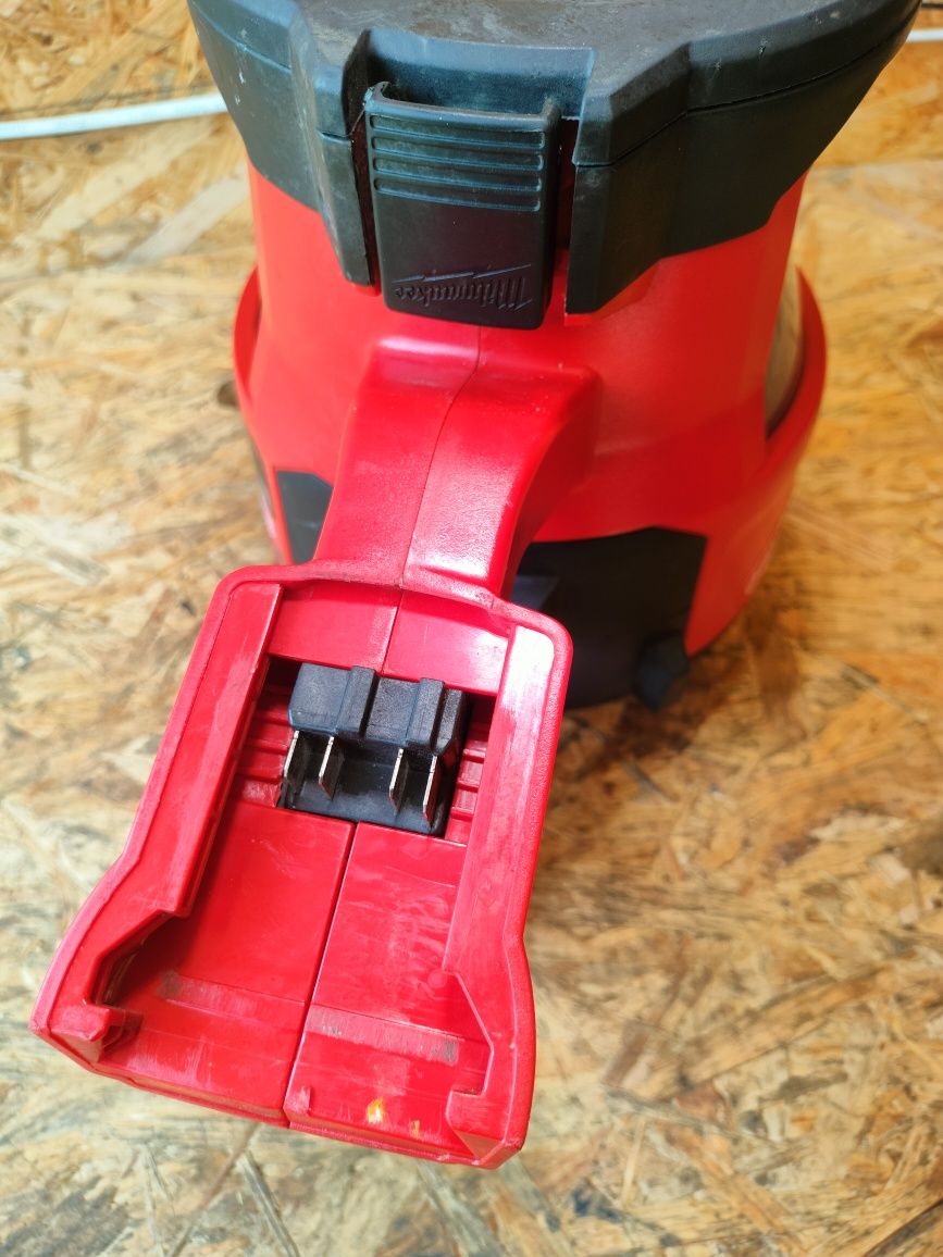 Dmuchawa Milwaukee M18 CV odkurzacz Milwaukee M18 CV akumulatorowy