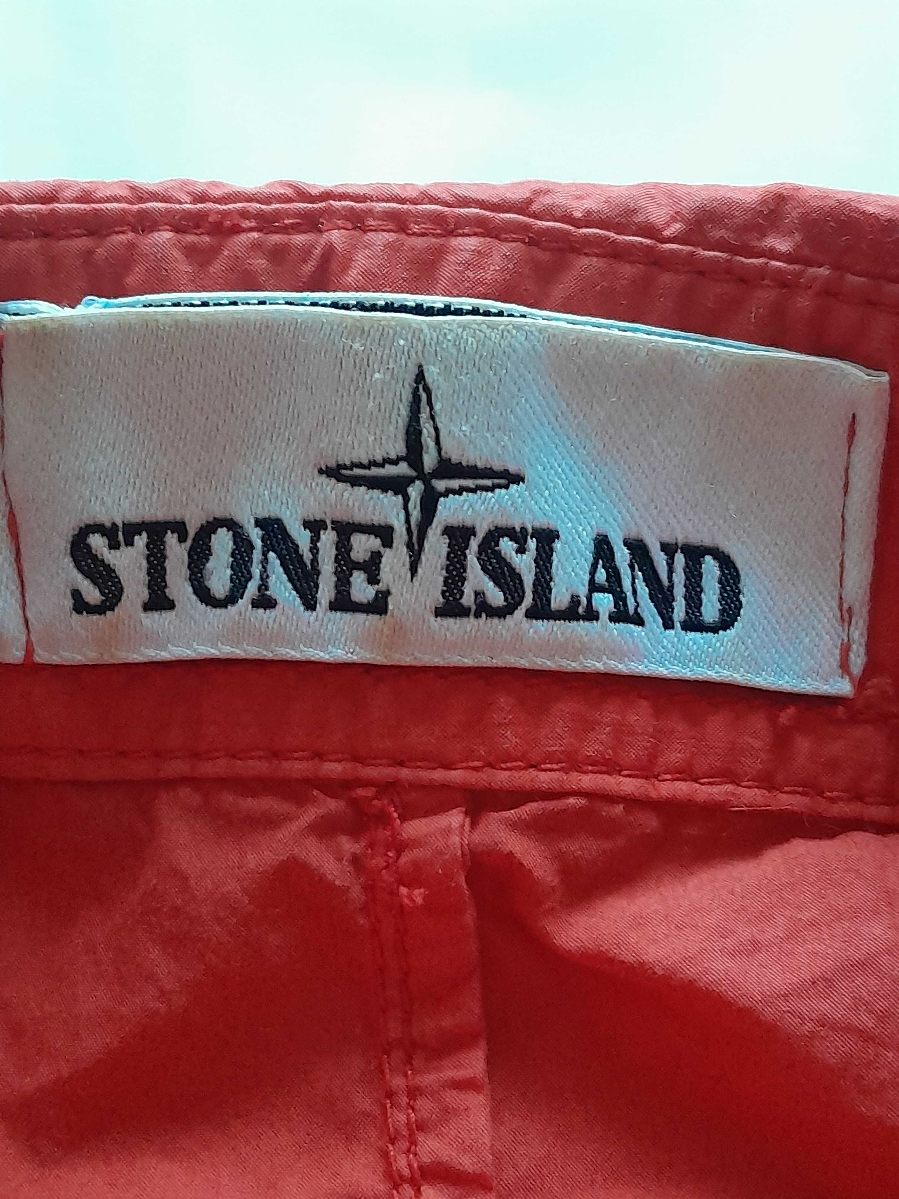 Sprzedam kurtkę wiatrówkę Stone Island