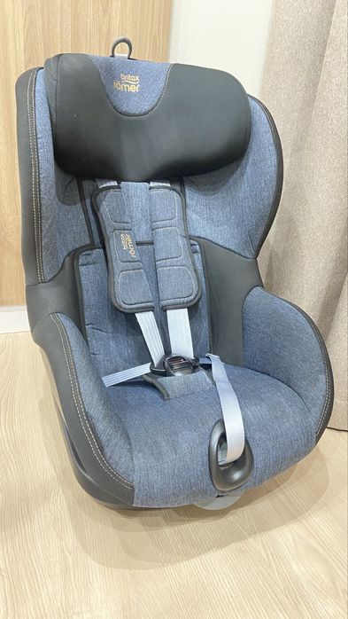 Автокрісло Britax Romer Trifix2 i-Size, група 1