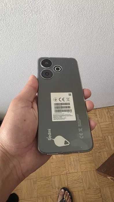 Smartphone XIAOMI Redmi 13