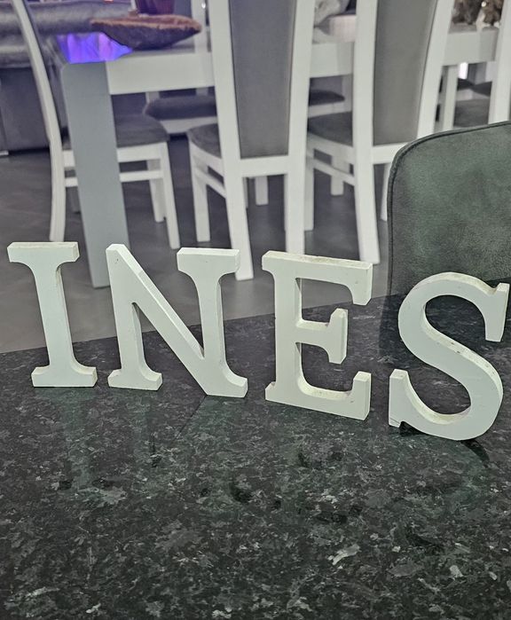 Nome Ines - letras de madeira