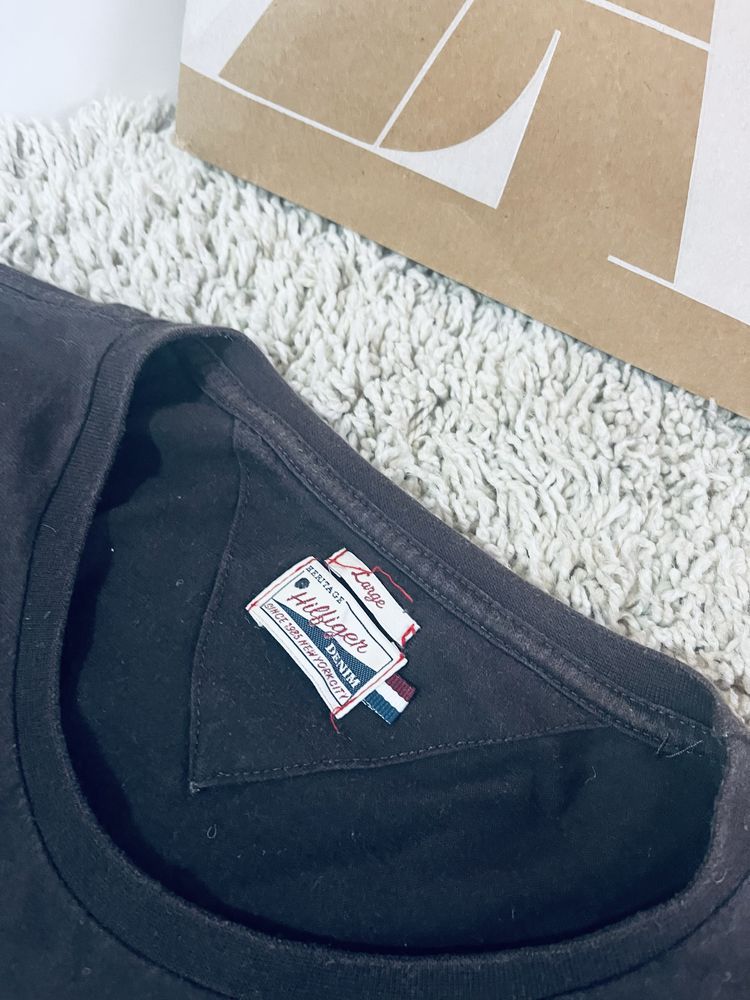 Brazowa meska bluza tommy hilfiger rozm M z nadrukiem napis