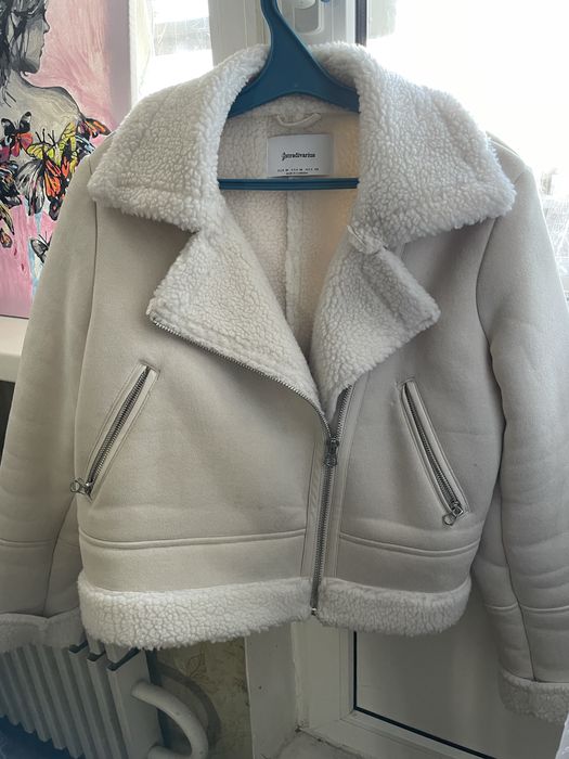 Дубленка Stradivarius