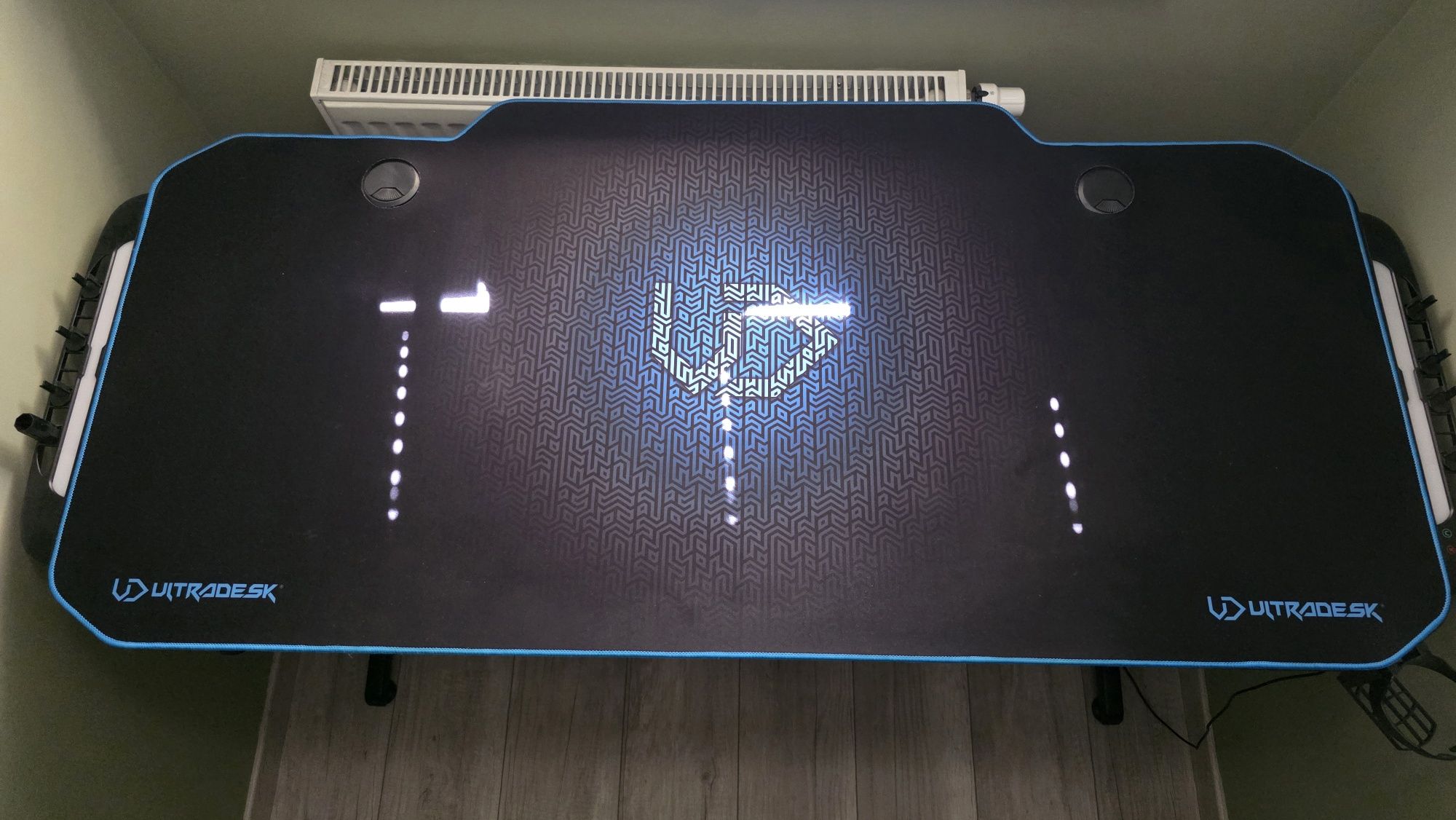 Biurko Ultradesk FRAG - Niebieski