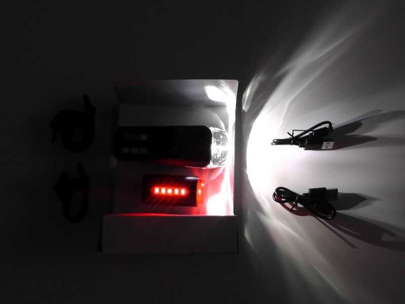 Lampki rowerowe przód + tył bezprzewodowe akumulatorowe LED
