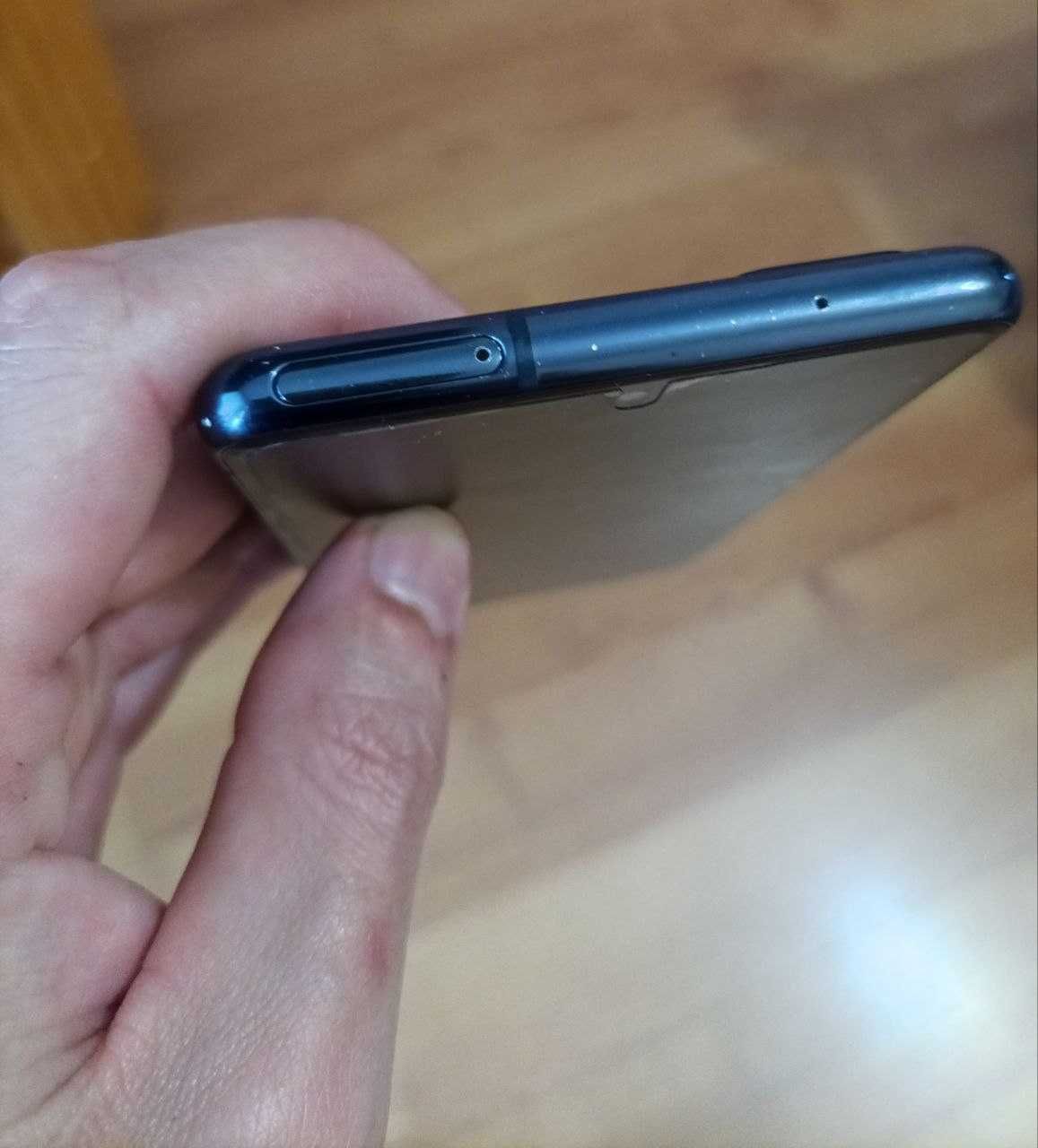 Samsung Galaxy S20 FE 5G 6/128Gb Snapdragon 865 Cloud Navy