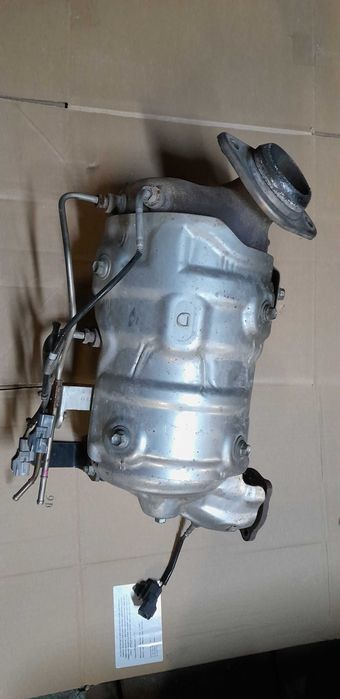 Toyota Avensis t27 Auris 2.0 d4d 1AD filtr dpf katalizator  0R070
