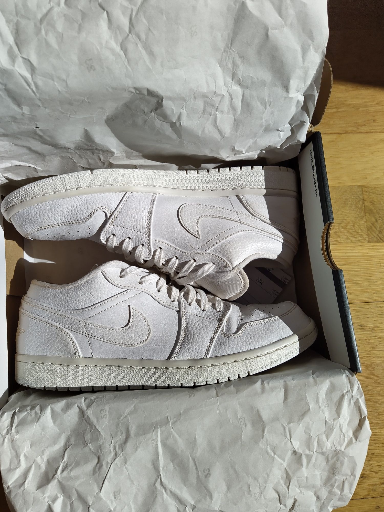 Nike Air Jordan 1 Retro Low White