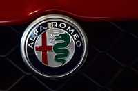 Znaczki Alfa Romeo