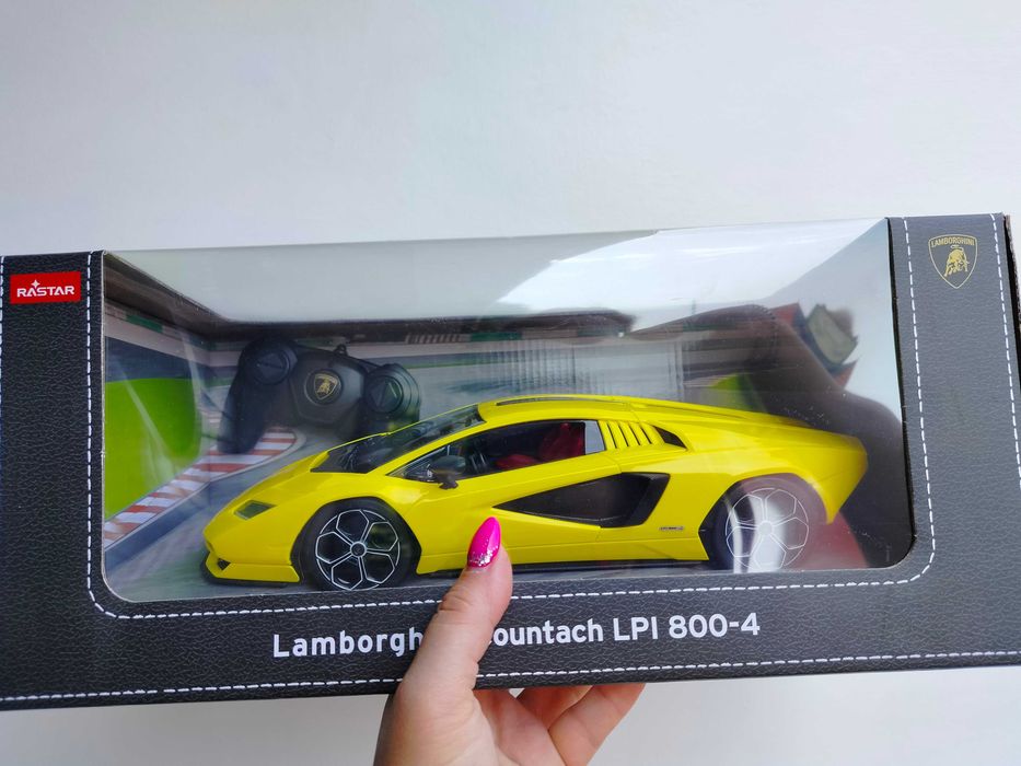 Rastar Samochód Auto Lamborghini Countach 800-4 1:16 R/C 2,4GHz Żółte