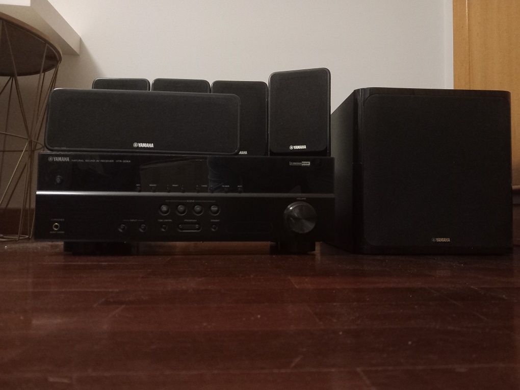 Home cinema yamaha 5.1