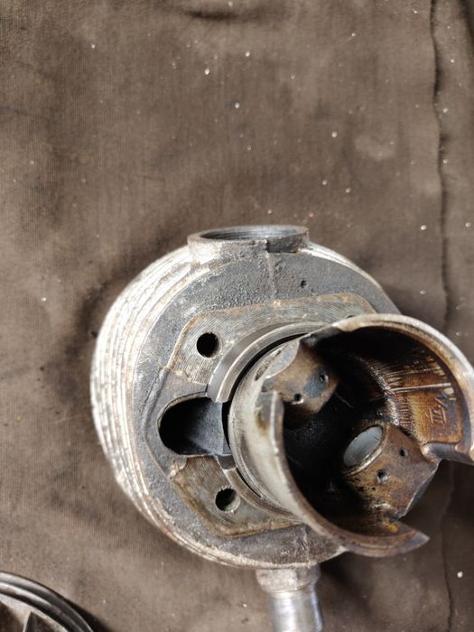 Cylinder głowica tłok shl mo6t mo6u m11 M06T M06U