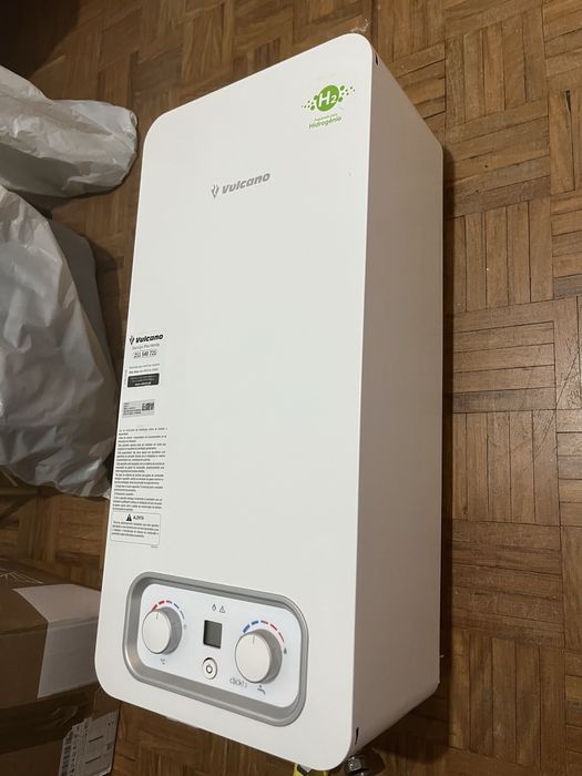 Esquentador Vulcano Click 2 ( 1 ano de uso, dentro da garantia)