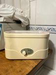Aparelho para mãos e pés de parafina