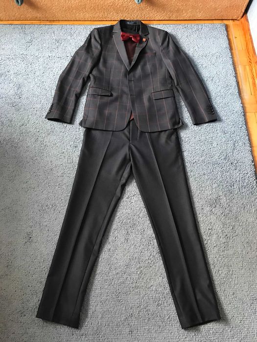 Чоловічий костюм випускний - весільний