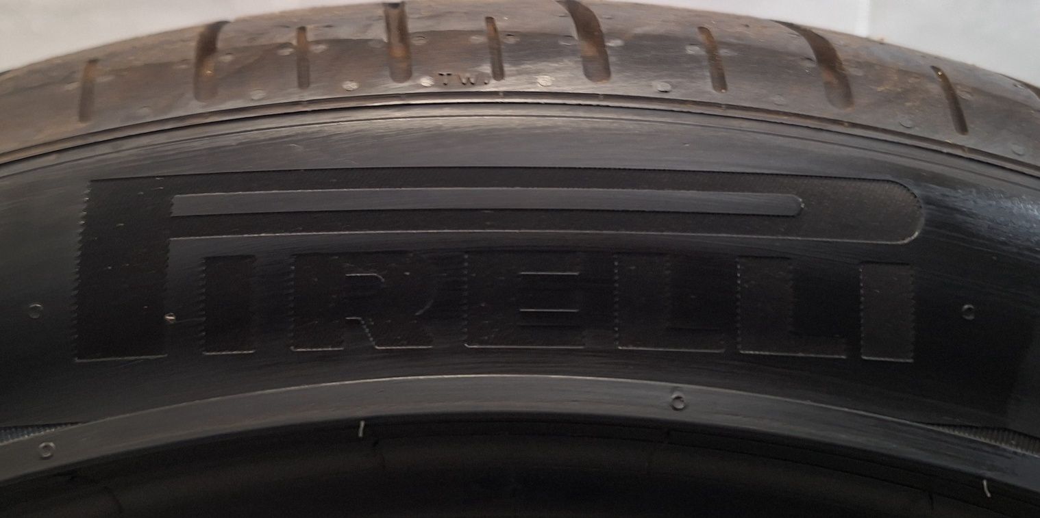 Opony Letnie 19 Pirelli P Zero 255/40R19 275/40R19 Komplet Mustang