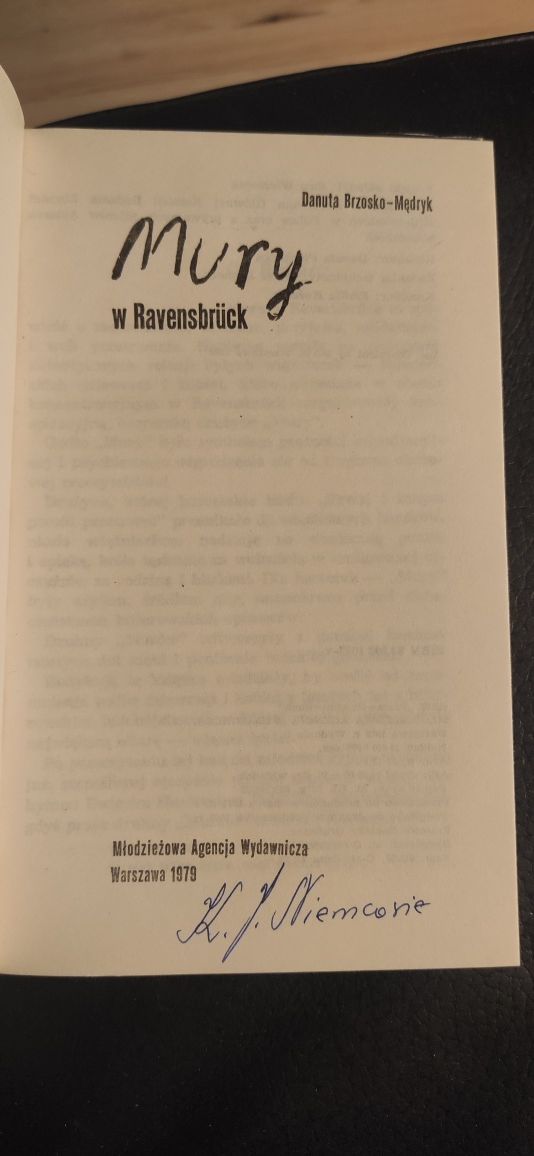 "Mury w Ravensbrück" Danuta Brzosko- Mędryk