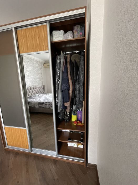 Шафа купе, шкаф, вмістка потрійна шафа